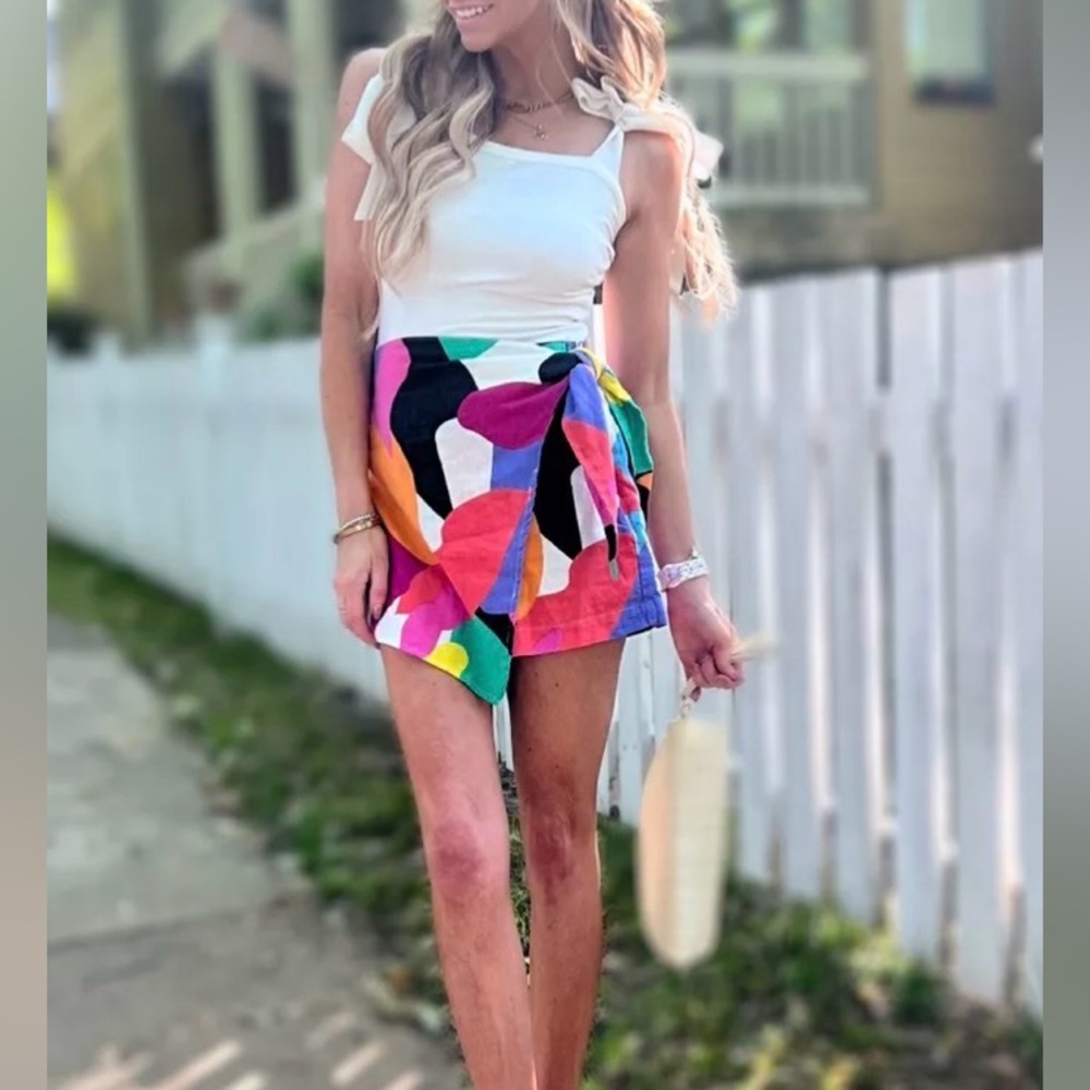 Colorful Linen-Blend Skort